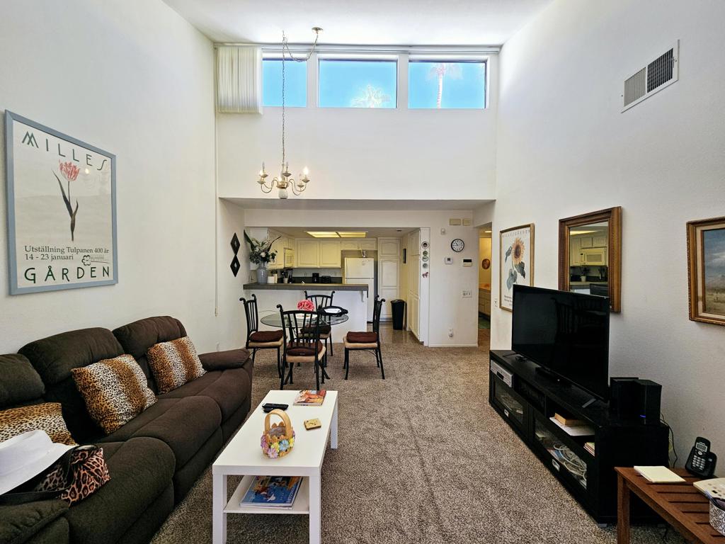 500 E Amado Road 116 Property Photo 4