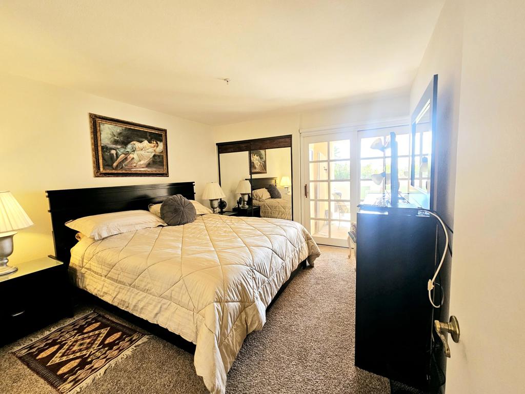 500 E Amado Road 116 Property Photo 6