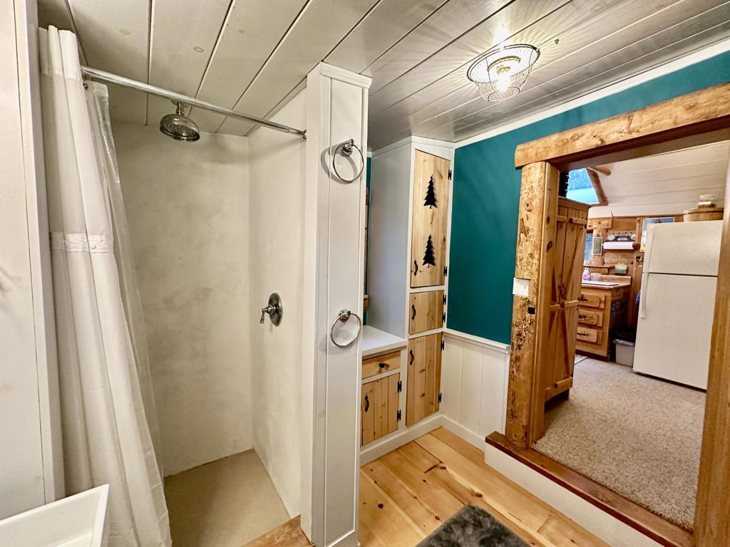 55220 Strong Drive Property Photo 35