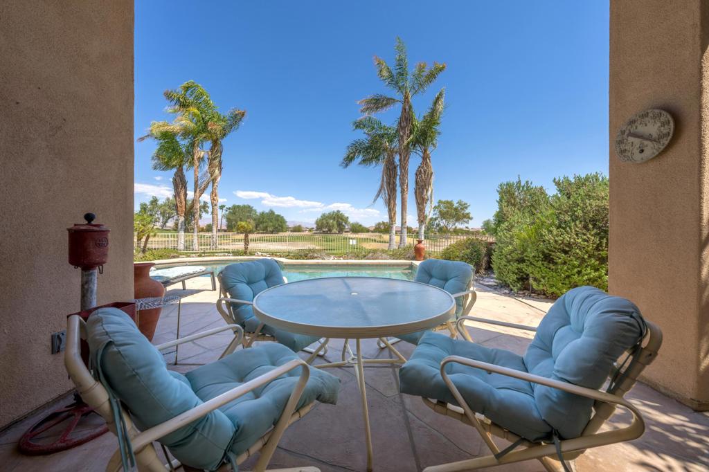 32 Via Bella Property Photo 6