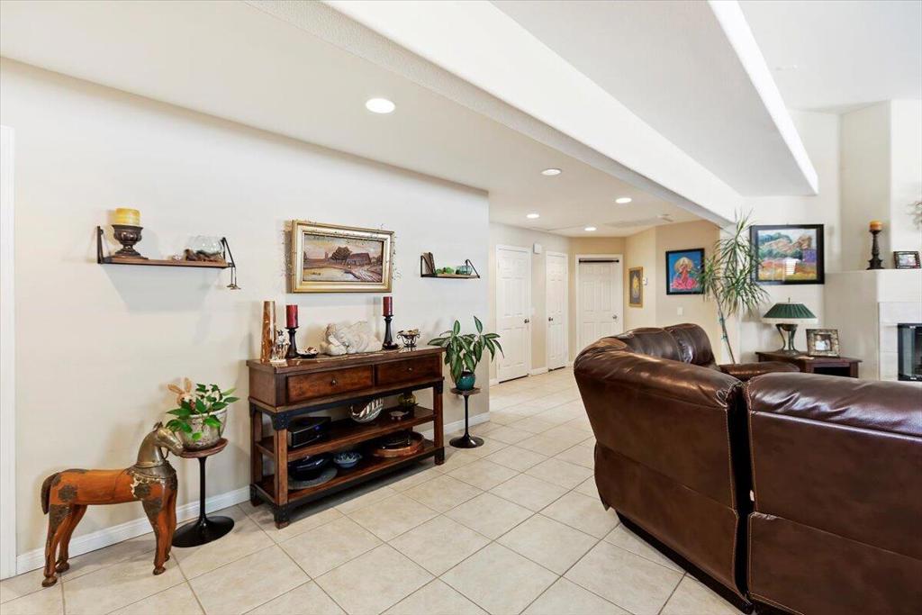 52945 Avenida Herrera Property Photo 8