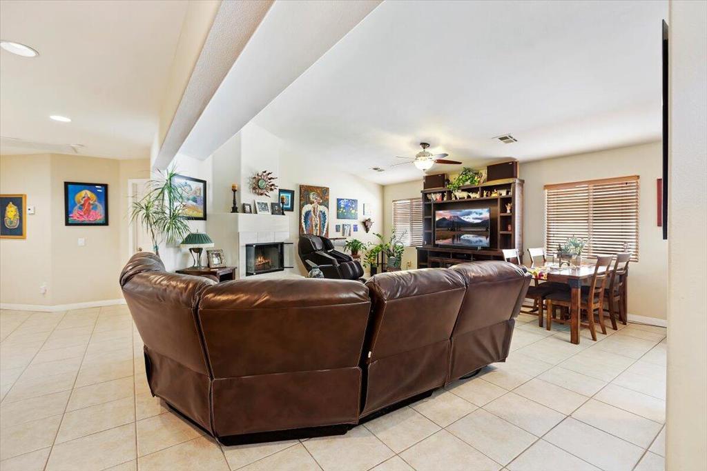 52945 Avenida Herrera Property Photo 9