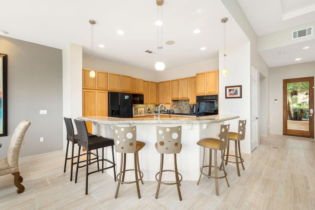 79440 Azahar Property Photo 10