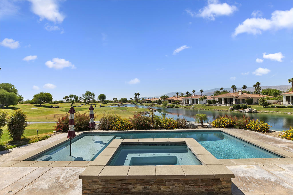 54 Via Bella Property Photo 1