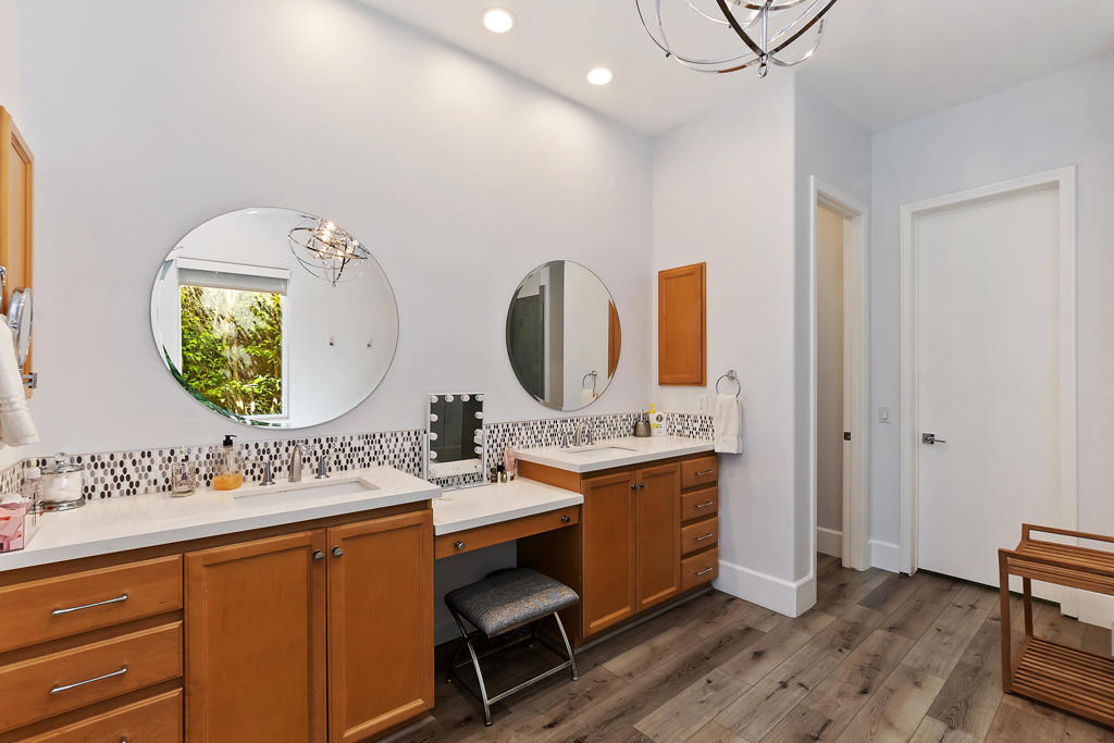 54 Via Bella Property Photo 21