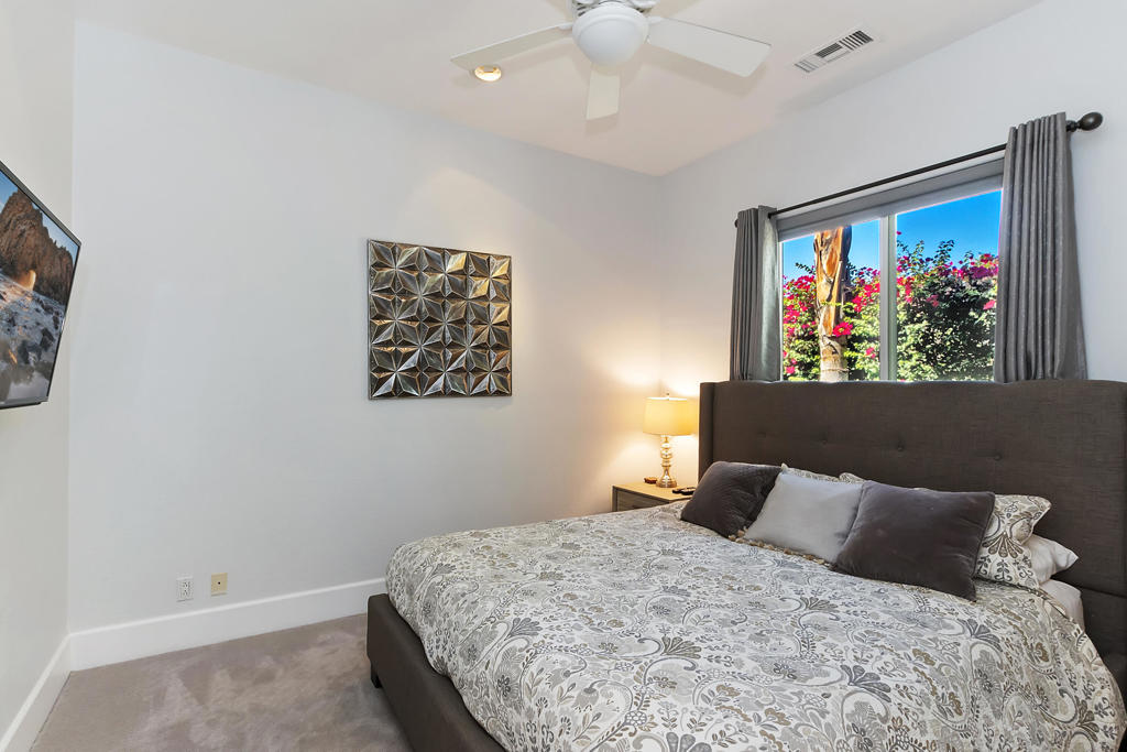 54 Via Bella Property Photo 23