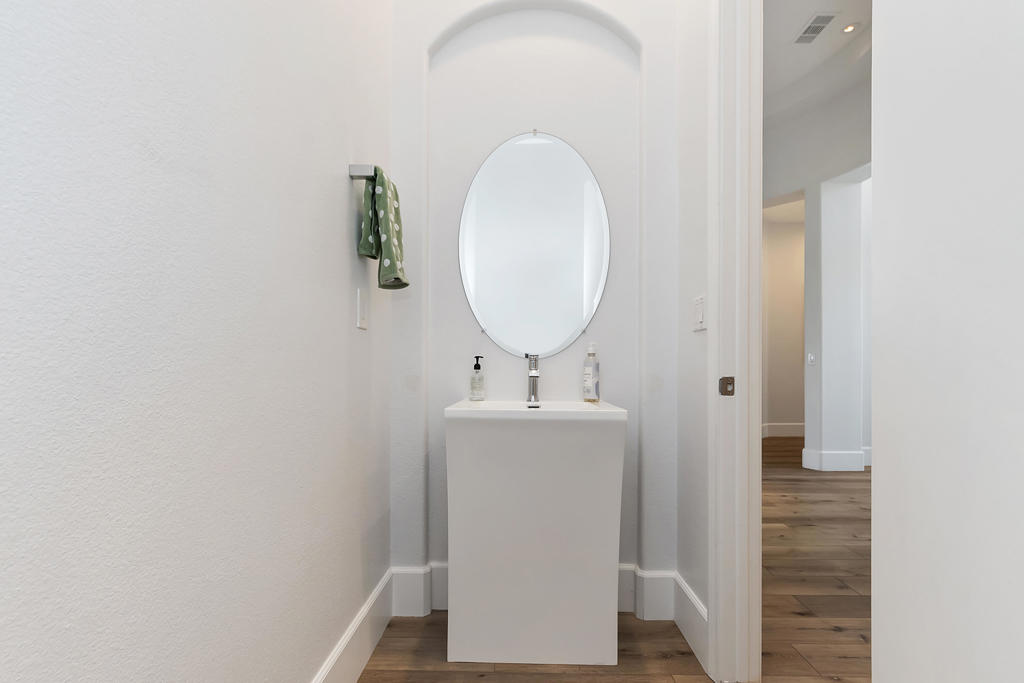 54 Via Bella Property Photo 30