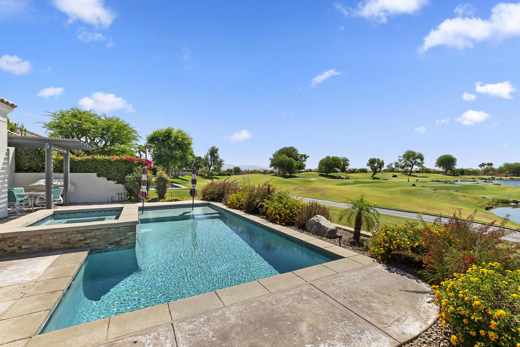 54 Via Bella Property Photo 35