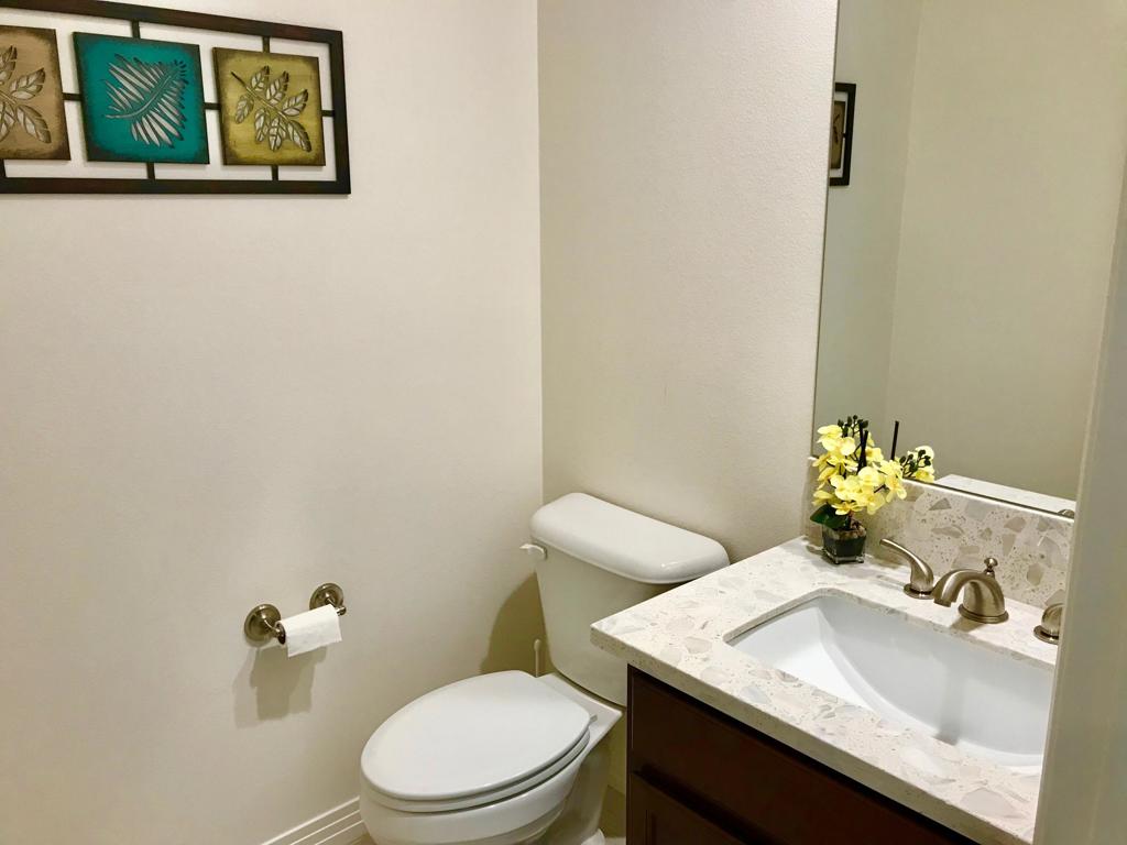 52439 Hawthorn Court Property Photo 6