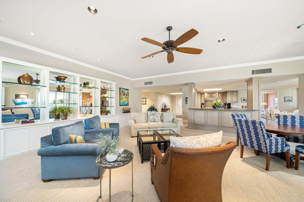 6 Oxford Court Property Photo 10