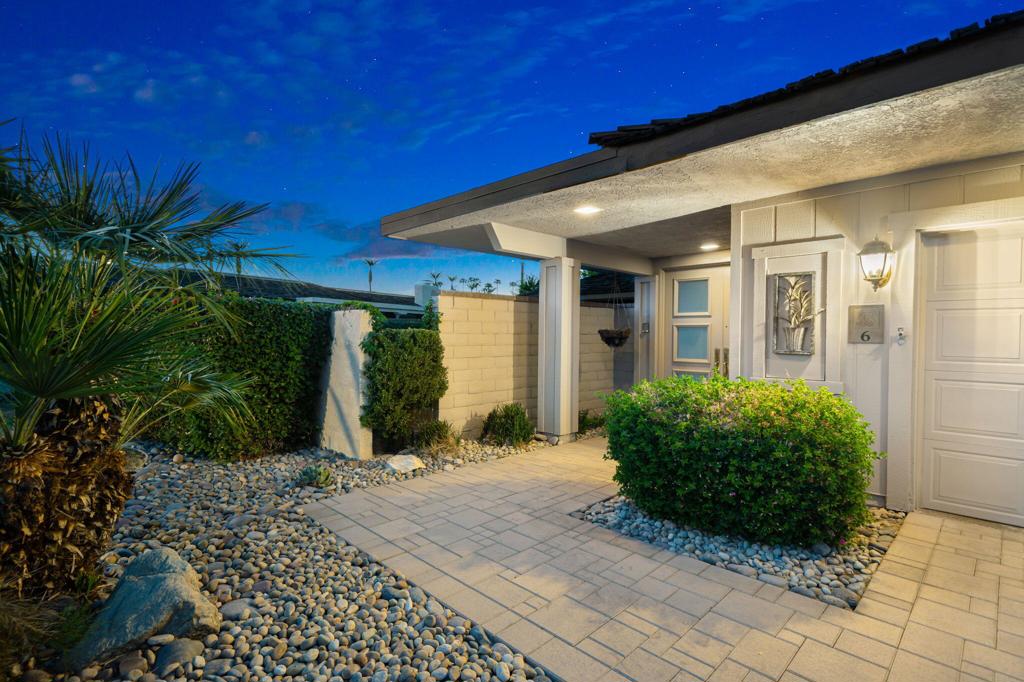 6 Oxford Court Property Photo 37