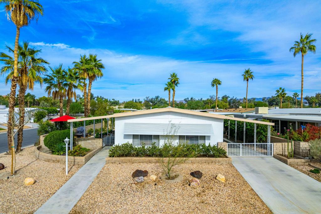 73284 Haystack Mountain Drive Property Photo 1