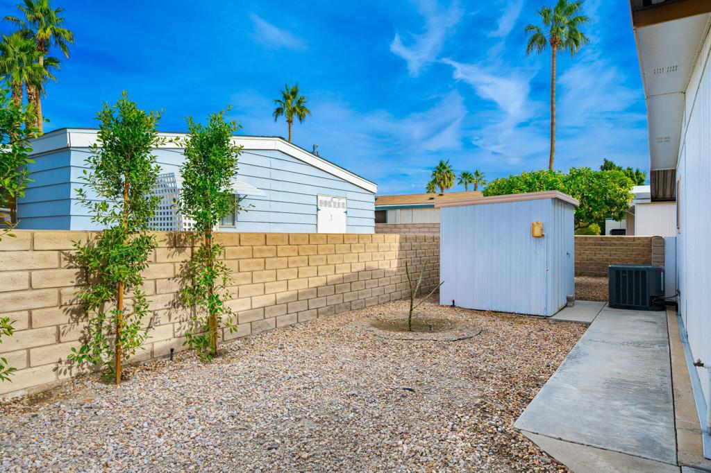 73284 Haystack Mountain Drive Property Photo 16