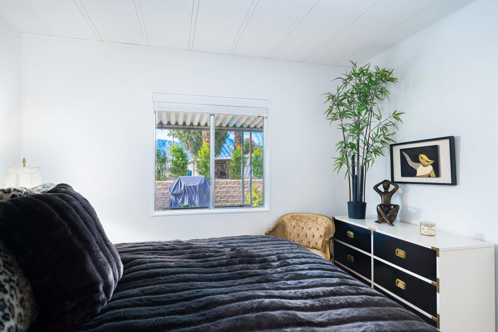 73284 Haystack Mountain Drive Property Photo 40