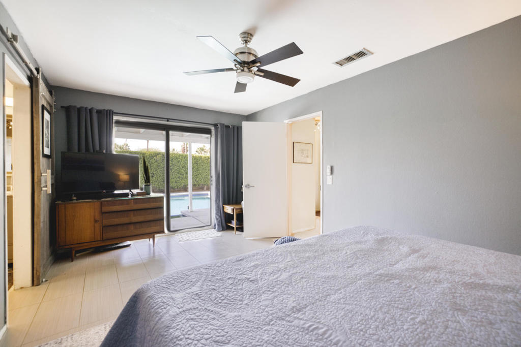1100 E Via Escuela Property Photo 12