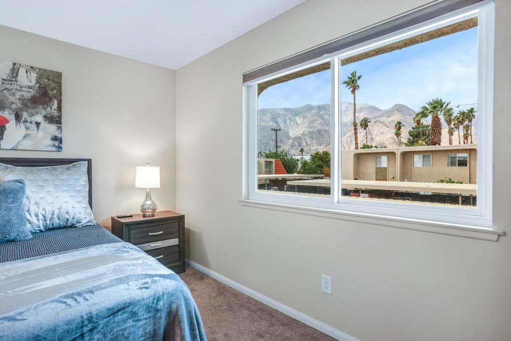 2274 N Indian Canyon Drive C Property Photo 17