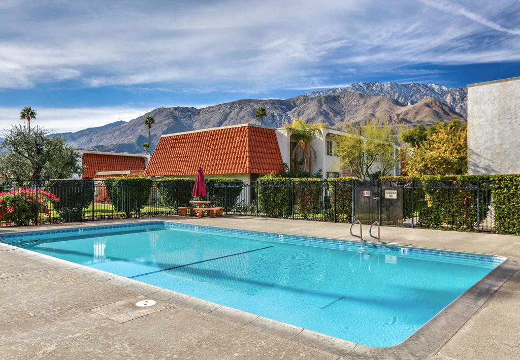 2274 N Indian Canyon Drive C Property Photo 34