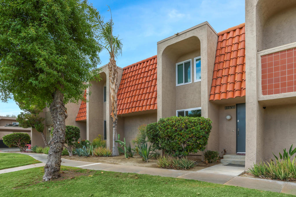 2274 N Indian Canyon Drive C Property Photo 35