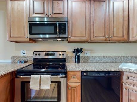 77845 California Drive D7 Property Photo 9