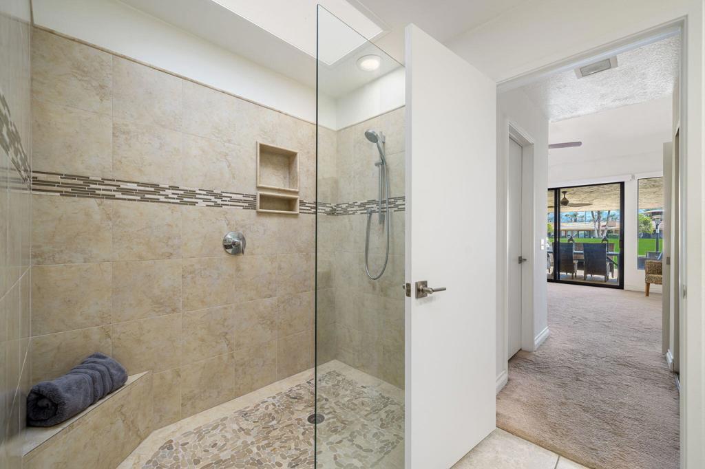 75593 Desert Horizons Drive Property Photo 21
