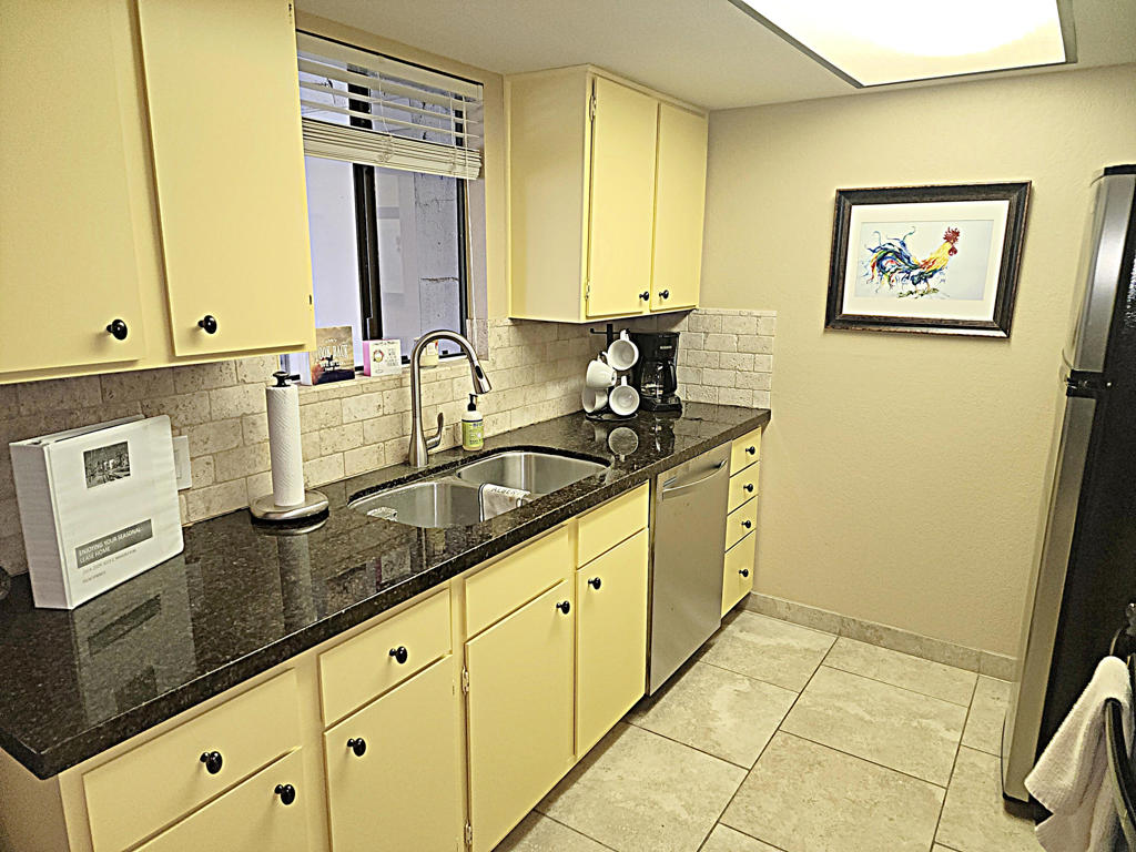 5225 E Waverly Drive 66 Property Photo 19