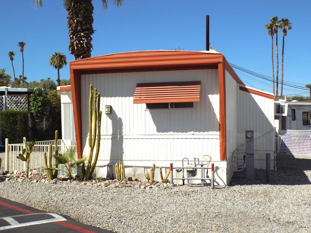 70210 Ca-111 39 Property Photo 2