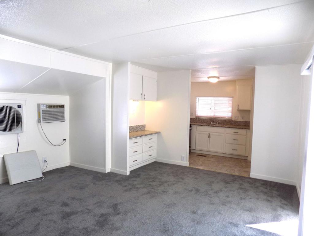 70210 Ca-111 39 Property Photo 4
