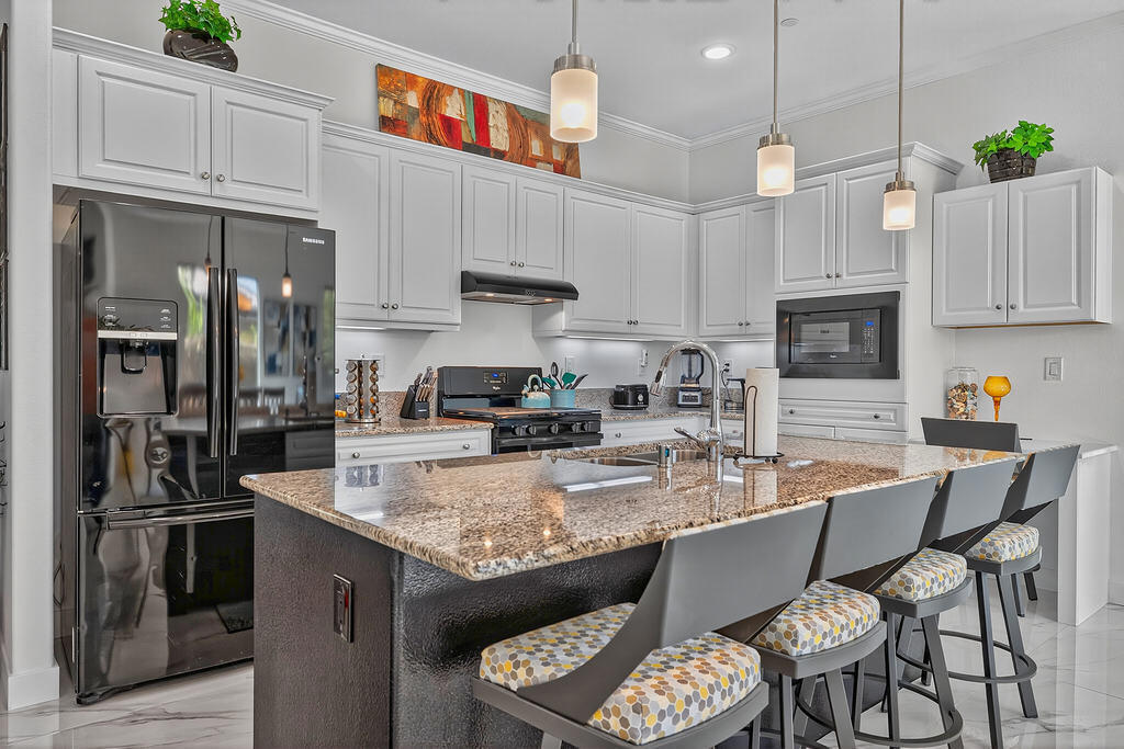 39205 Calle Popoca Property Photo 12