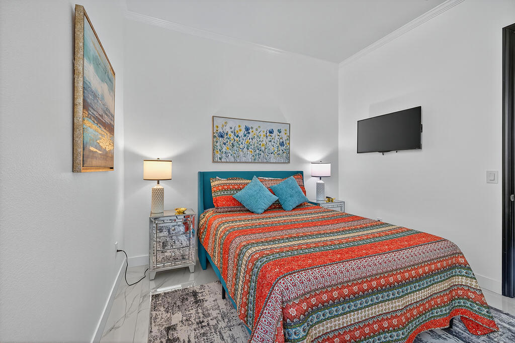 39205 Calle Popoca Property Photo 21