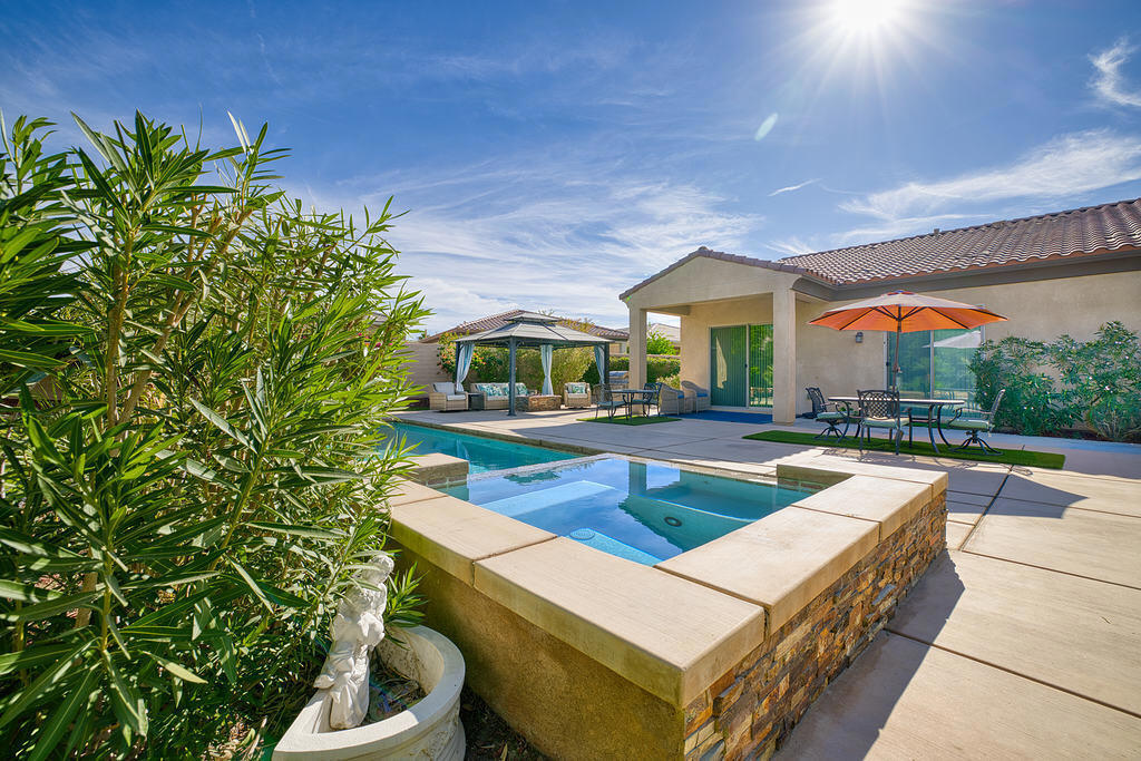 39205 Calle Popoca Property Photo 26