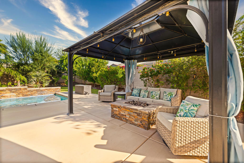 39205 Calle Popoca Property Photo 29