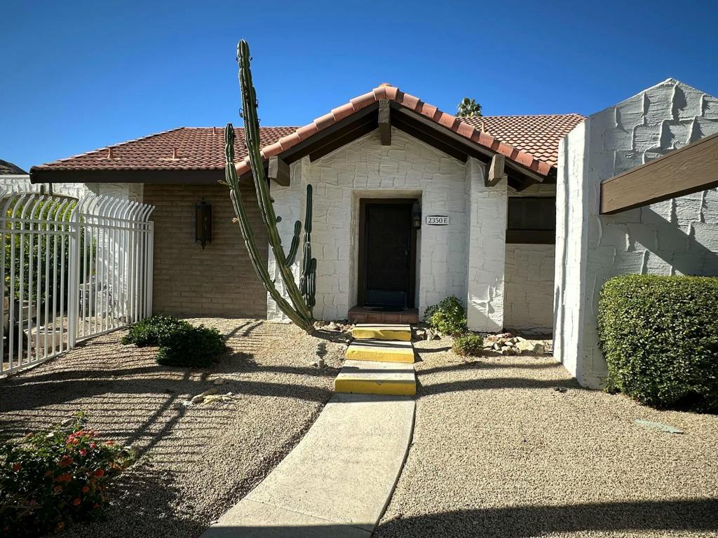 2350 E Miramonte Circle E Property Photo