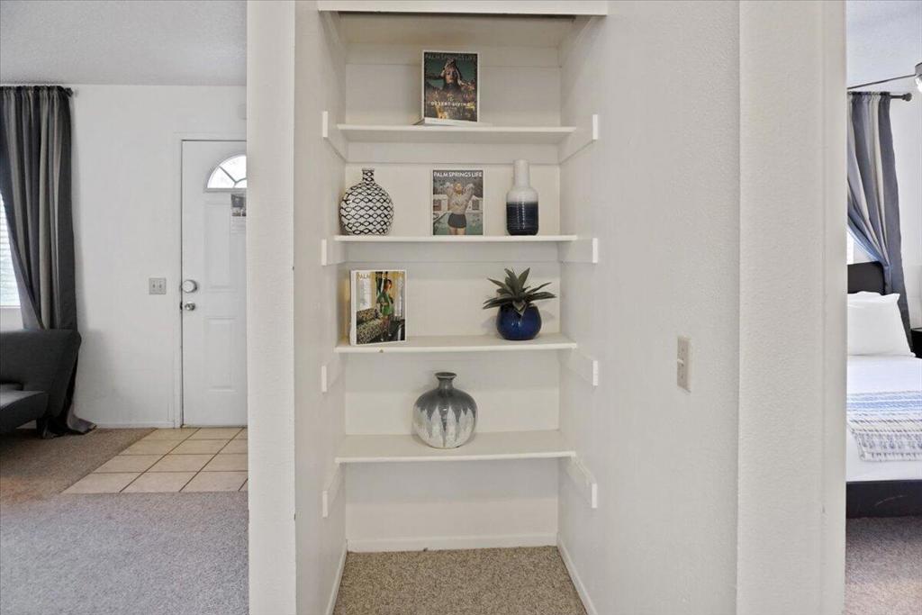 68065 Cll Bolsa Property Photo 12