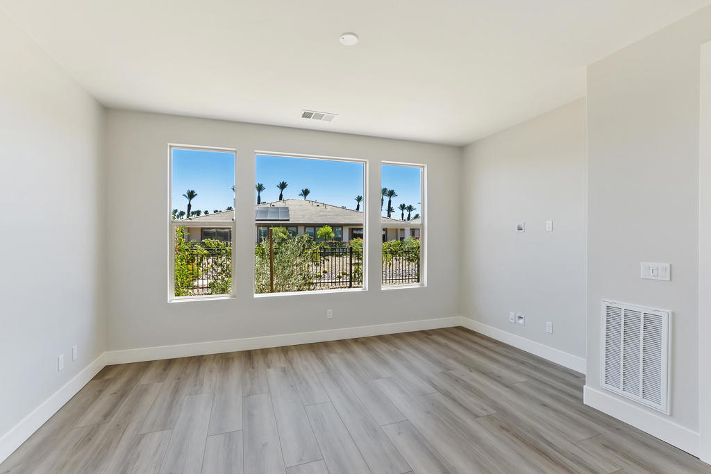 51600 Sidewinder Drive Property Photo 15
