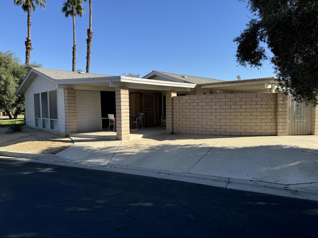 35422 Canteen Property Photo 1