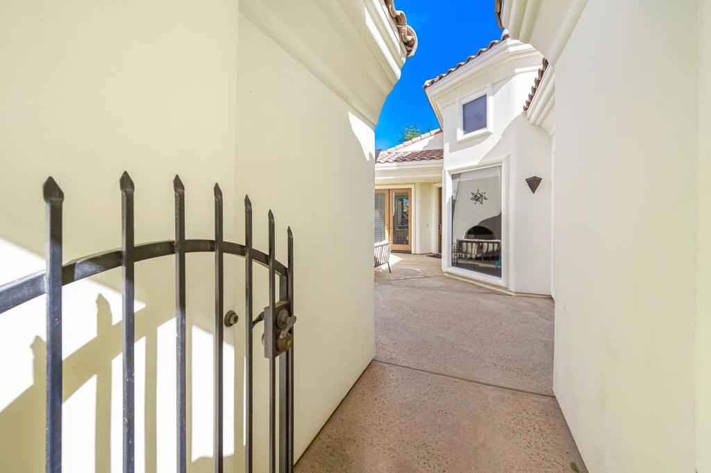 79310 Toronja Property Photo 6