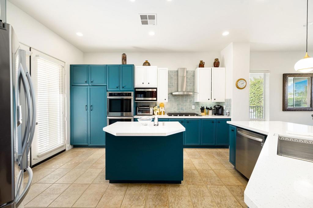 79310 Toronja Property Photo 20