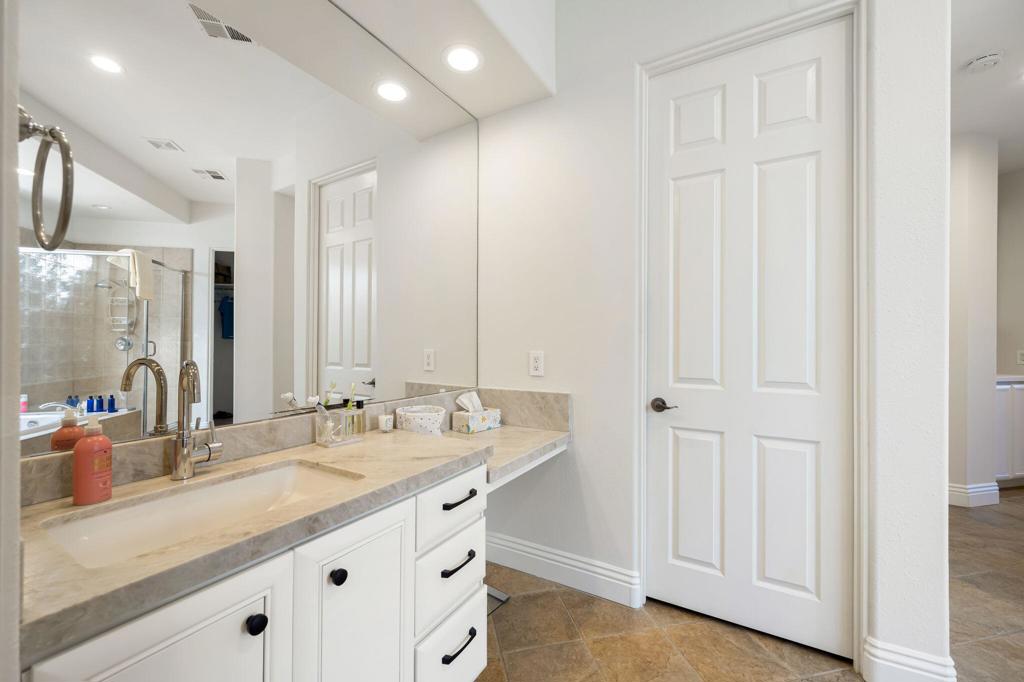 79310 Toronja Property Photo 27