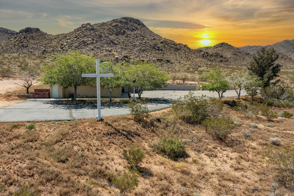 50636 Golden Ray Road Property Photo 1
