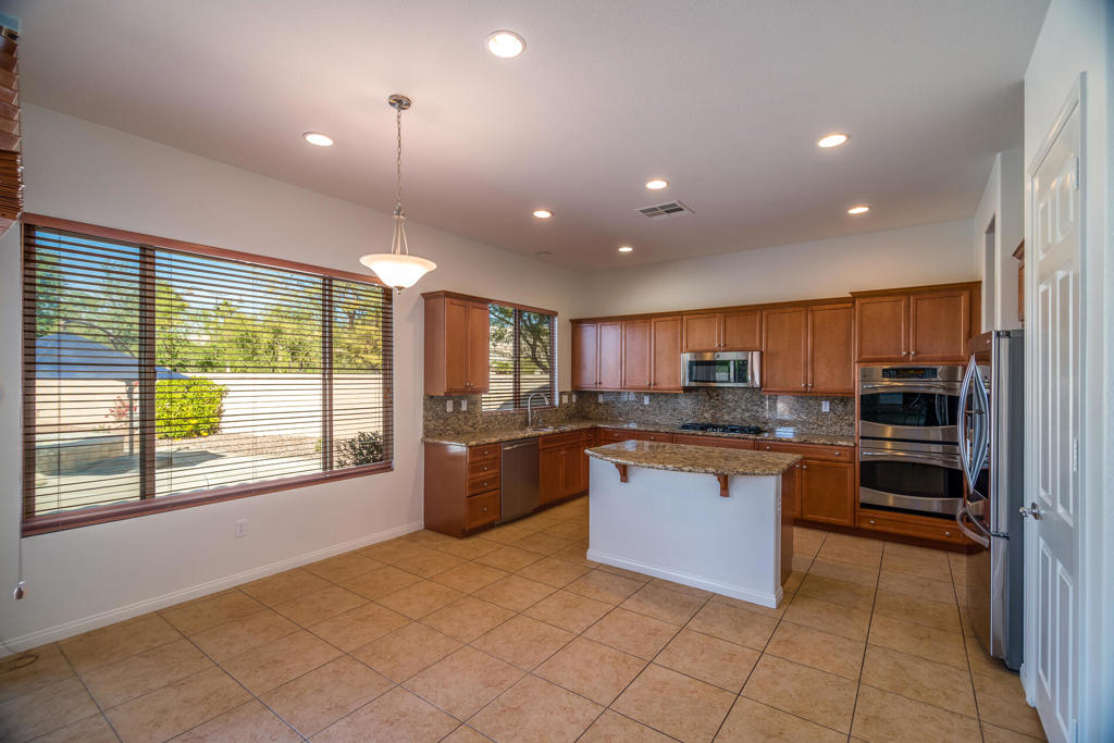 81474 Corte Pipilla Property Photo 19