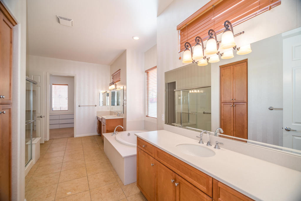 81474 Corte Pipilla Property Photo 35