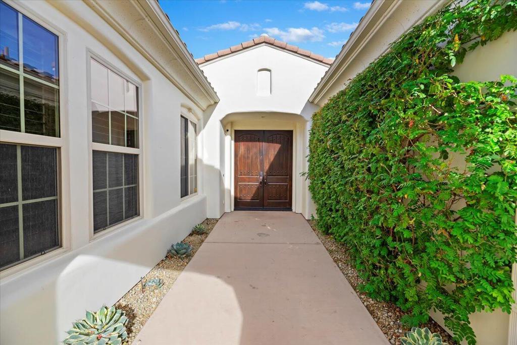 77880 Desert Drive Property Photo 9