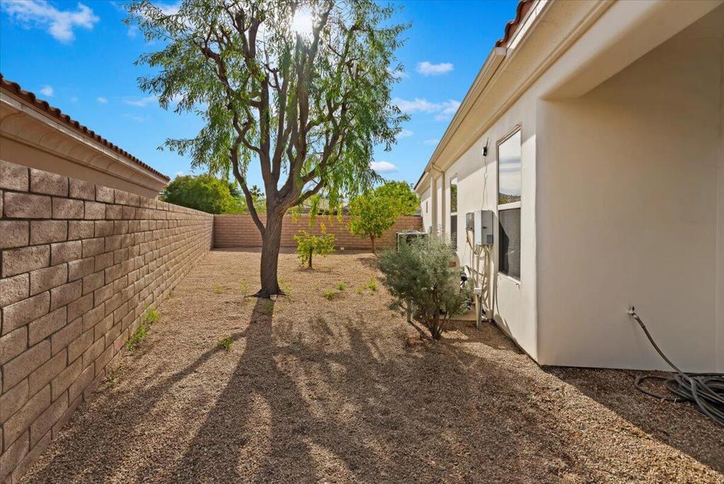 77880 Desert Drive Property Photo 45