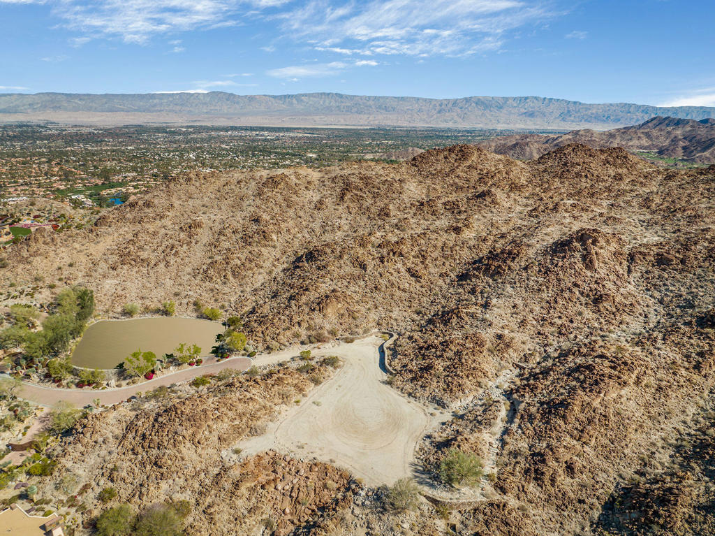 707 Summit Cove Property Photo