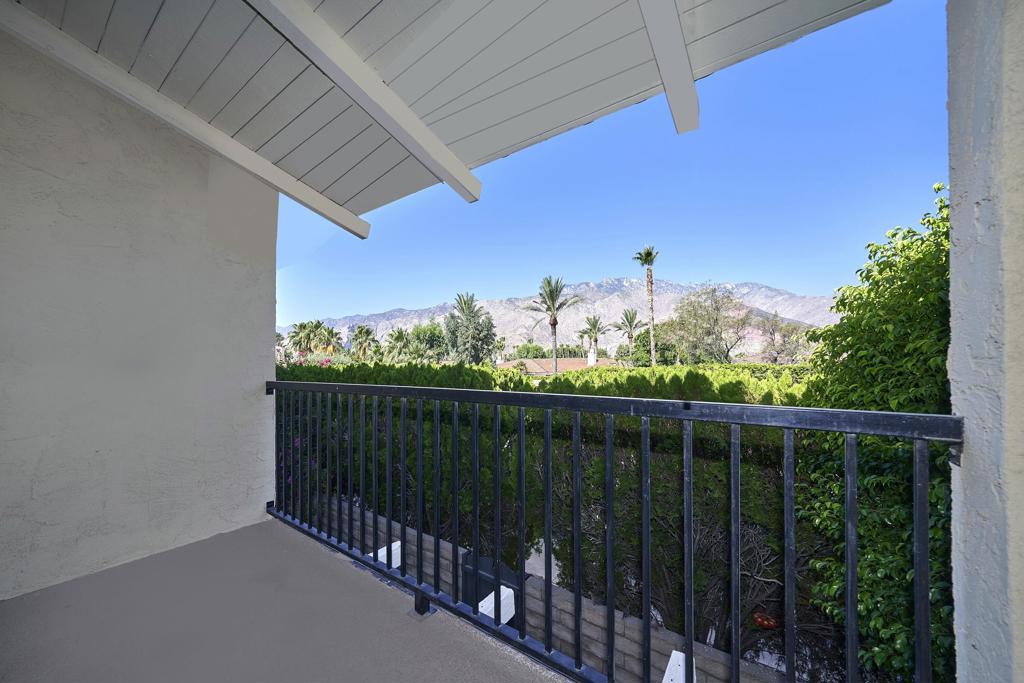 1407 N Sunrise Way 32 Property Photo 4