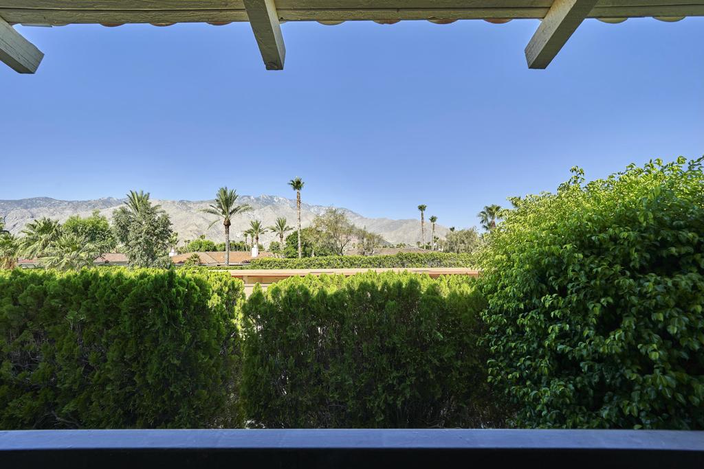 1407 N Sunrise Way 32 Property Photo 5