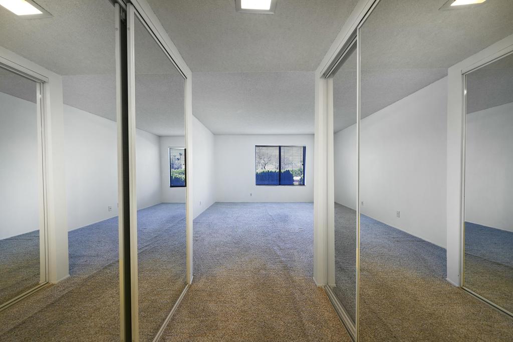 1407 N Sunrise Way 32 Property Photo 12
