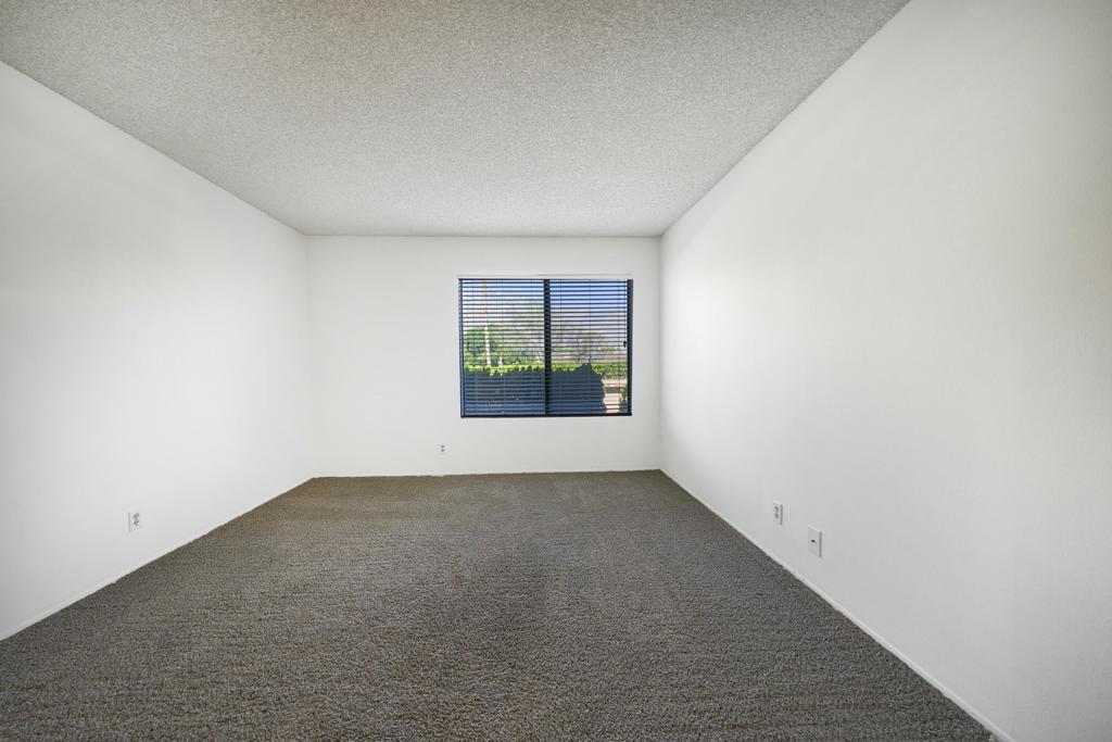 1407 N Sunrise Way 32 Property Photo 14