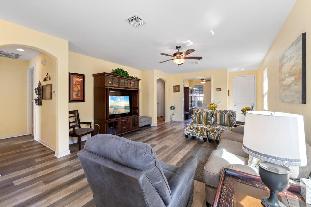 80605 Avenida Camarillo Property Photo 11