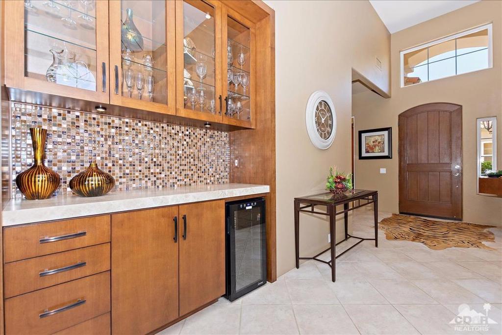 48010 Via Vallarta Property Photo 3